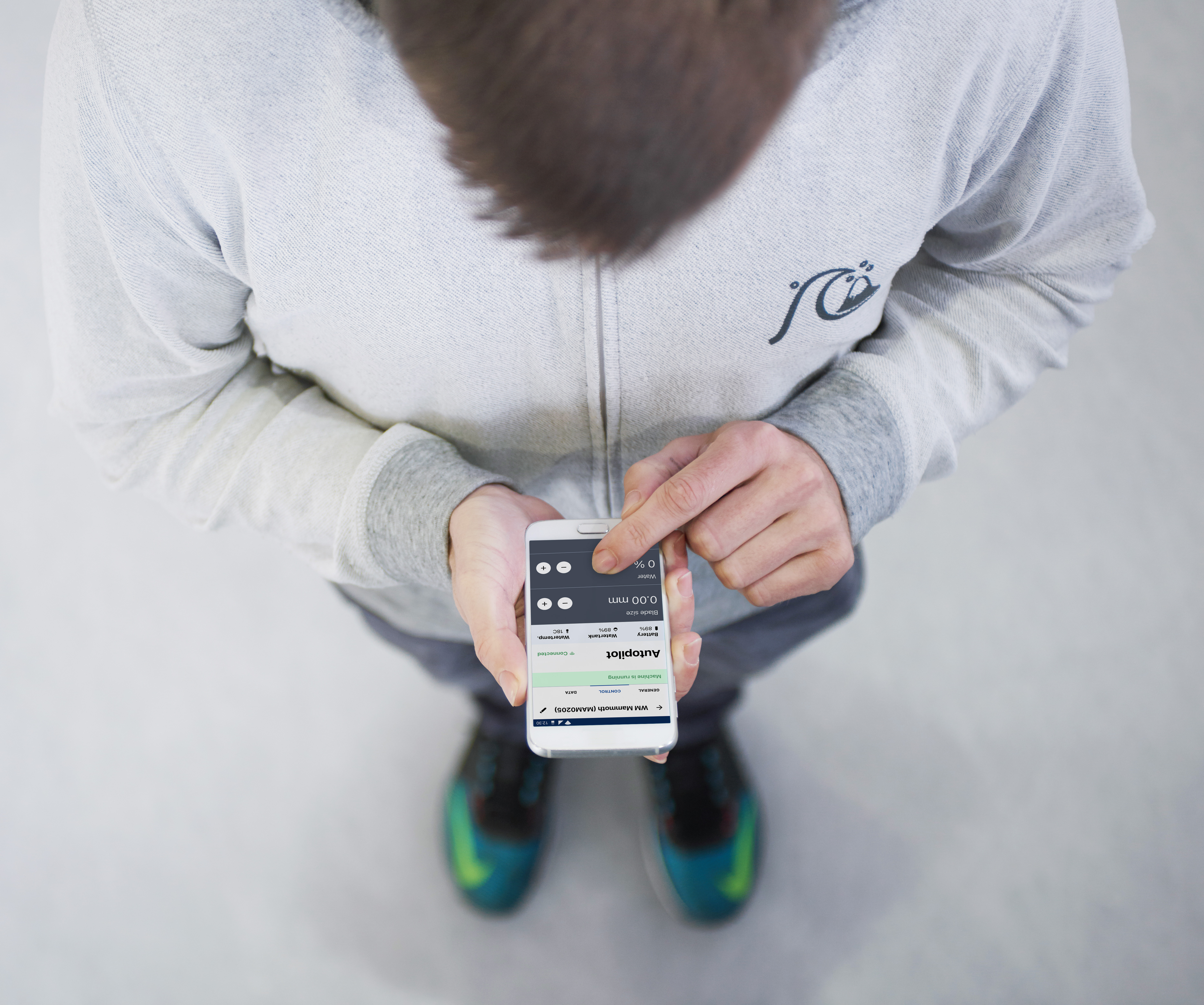 WM_3013_Autopilot App.jpg