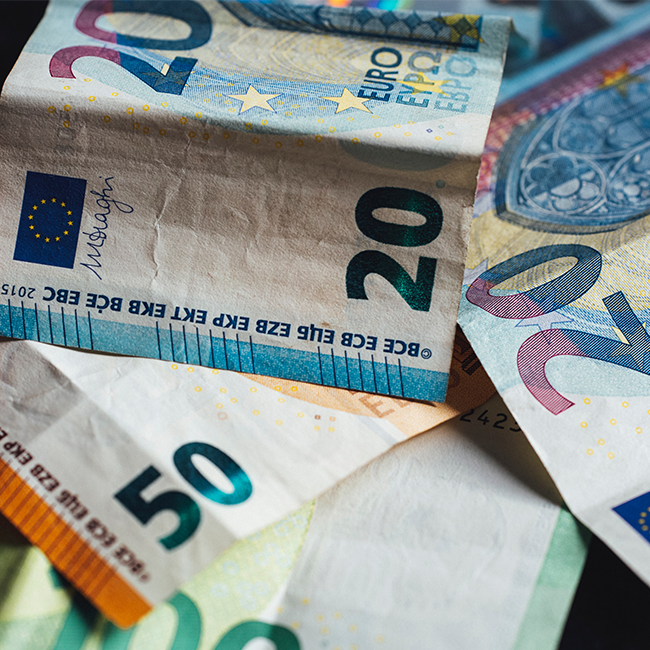 bank notes euros