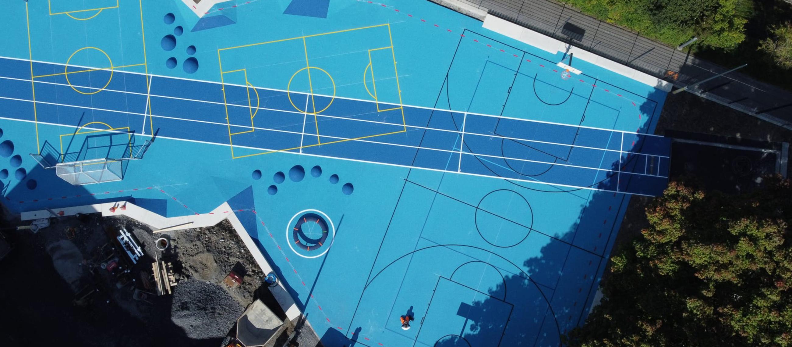 blauer platz von oben