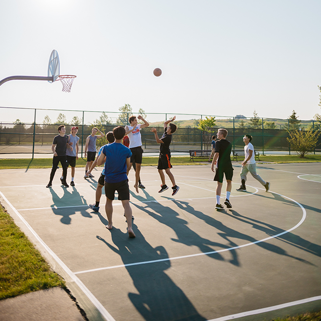 kids playing basketball