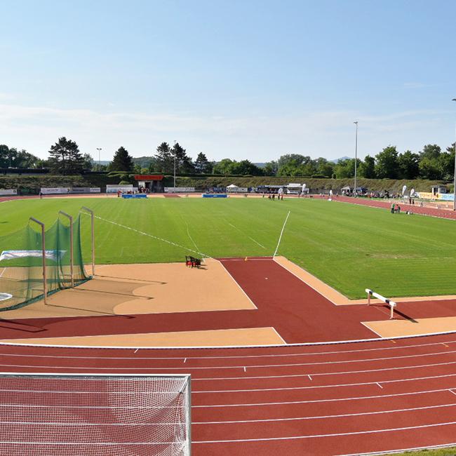 BSW Regupol Laufbahn Walter-Mundorf-Stadion 1 sb 2 2019 650.jpg
